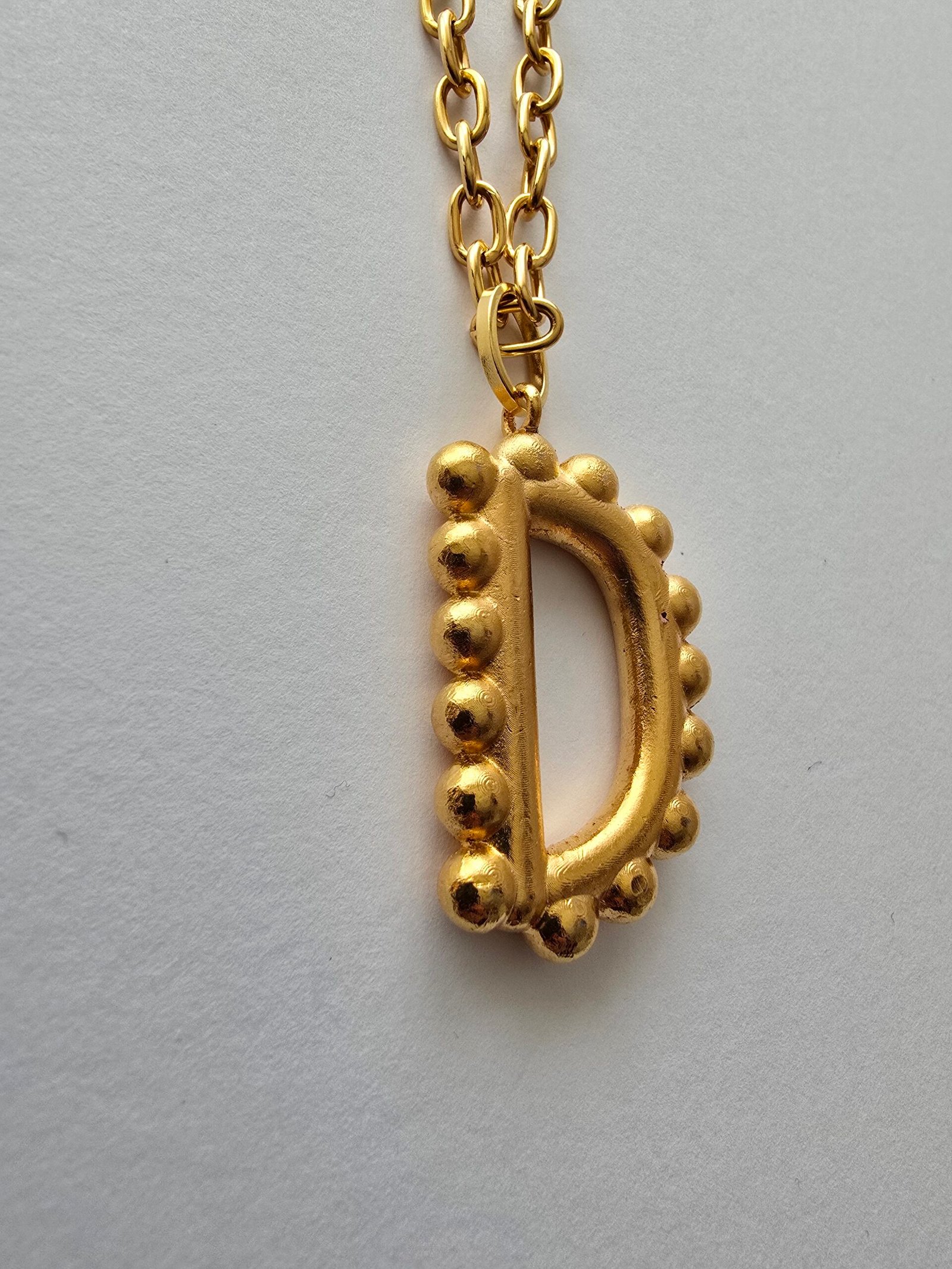 LETTERS & LETTERS - D